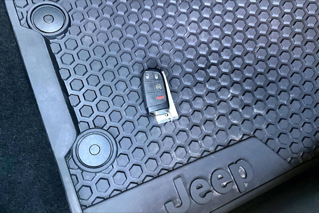 Thumbnail: 2026 Jeep Compass - 21
