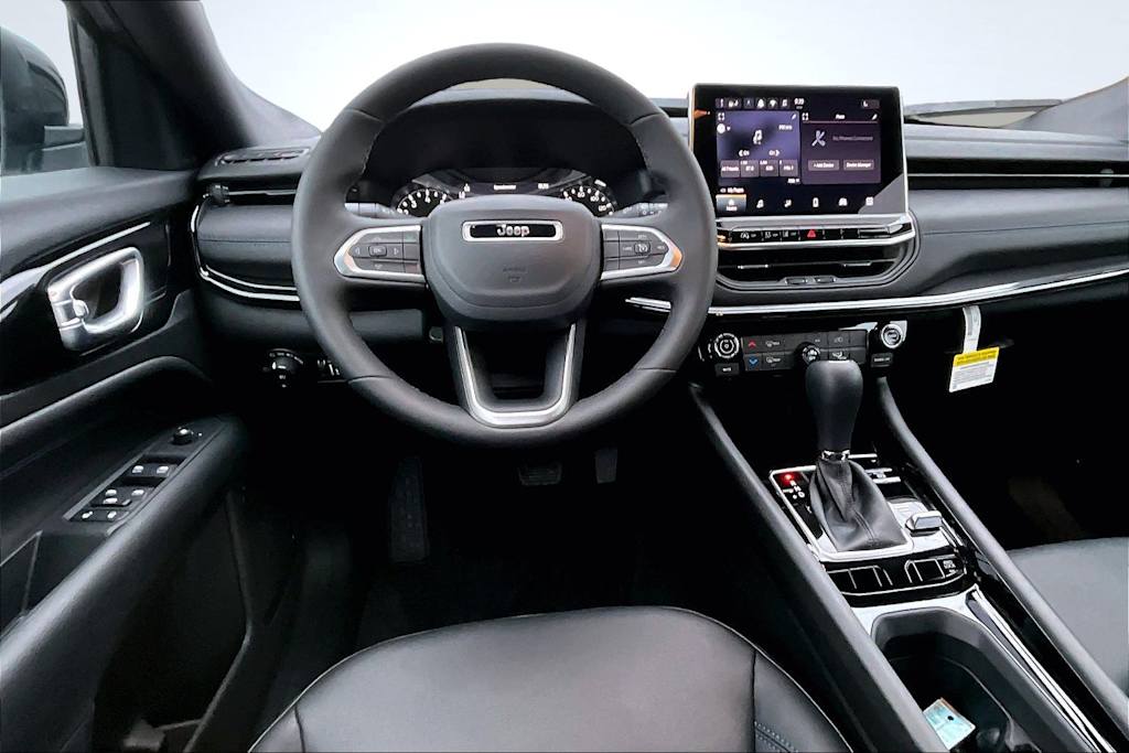 Thumbnail: 2026 Jeep Compass - 14