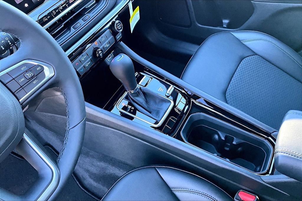 Thumbnail: 2026 Jeep Compass - 16