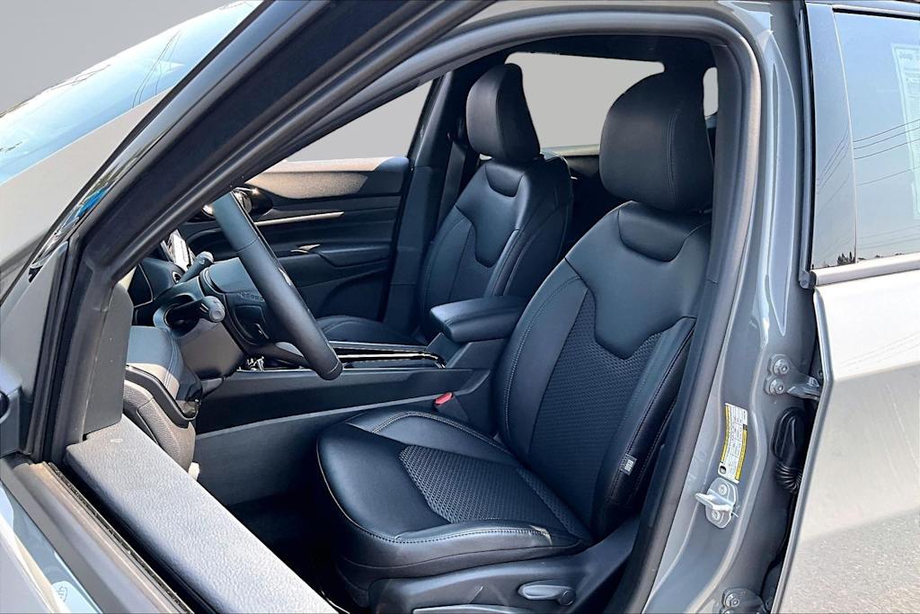 Thumbnail: 2026 Jeep Compass - 11