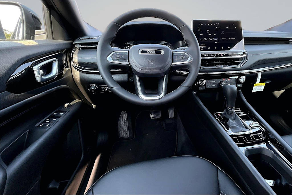 Thumbnail: 2026 Jeep Compass - 14