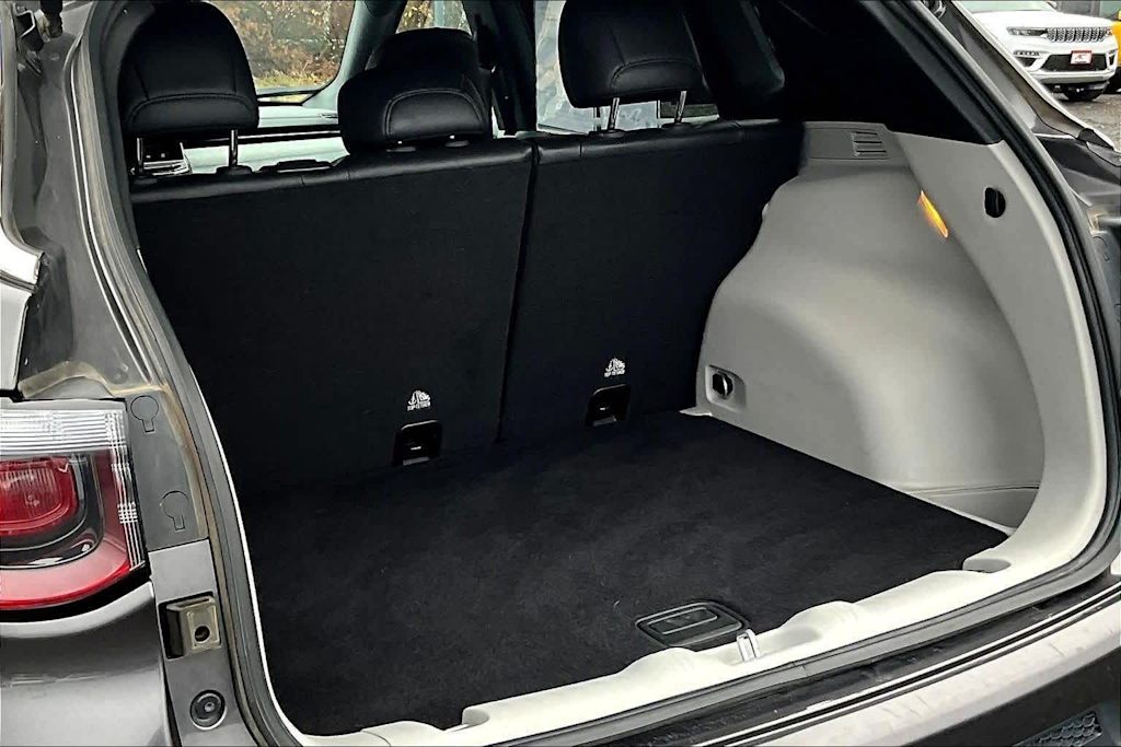 Thumbnail: 2024 Jeep Compass - 23