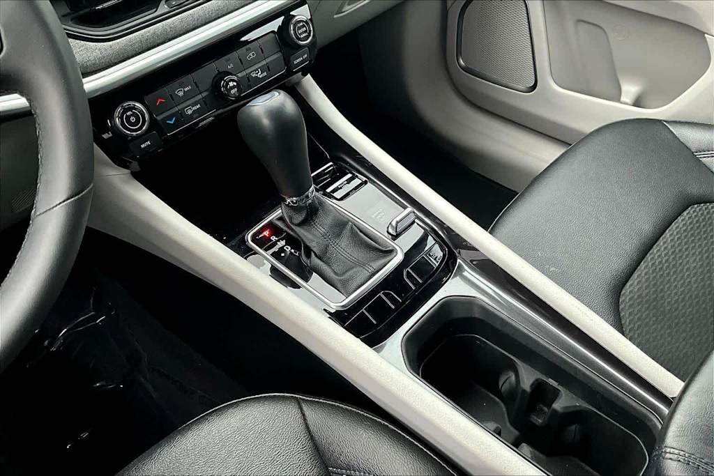 Thumbnail: 2024 Jeep Compass - 17