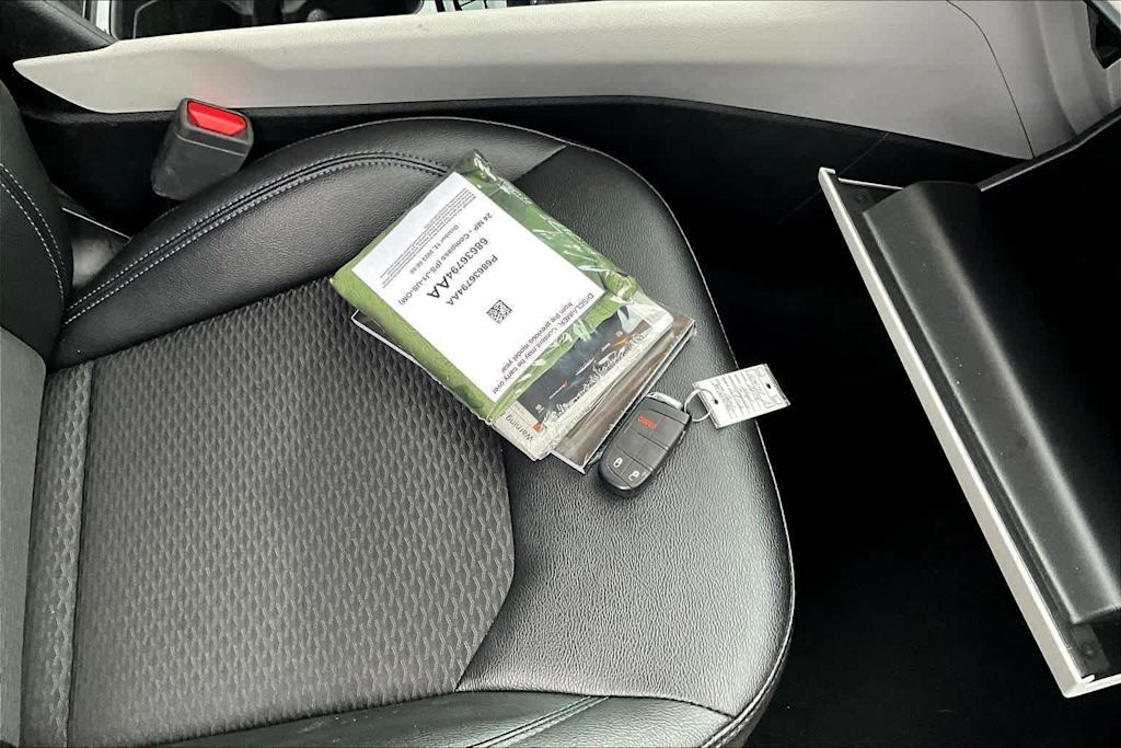 Thumbnail: 2024 Jeep Compass - 19