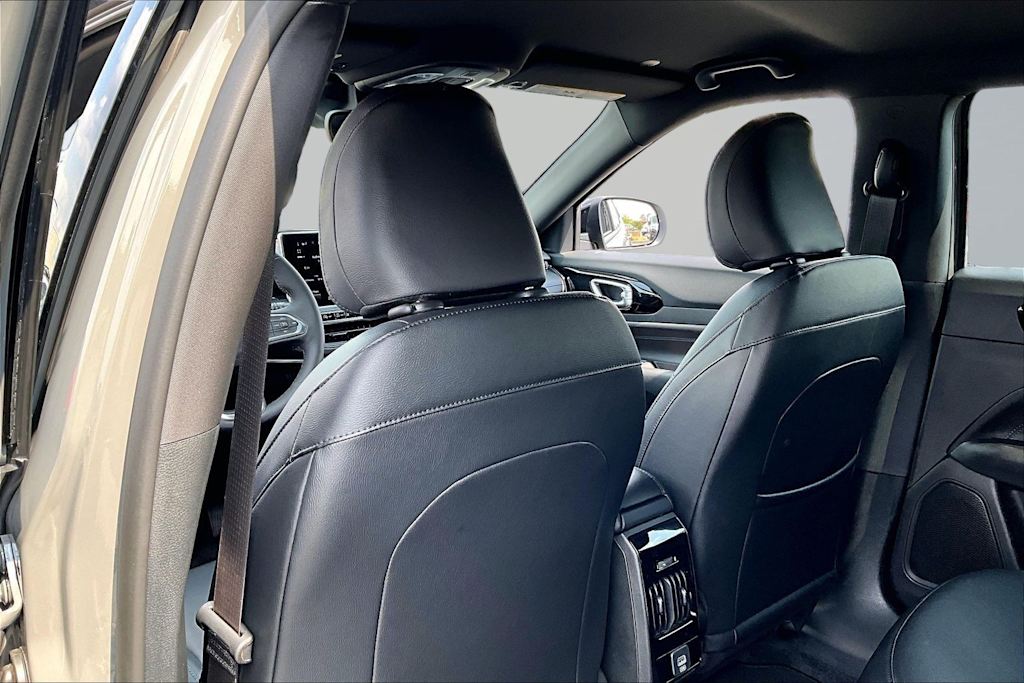 Thumbnail: 2026 Jeep Compass - 12
