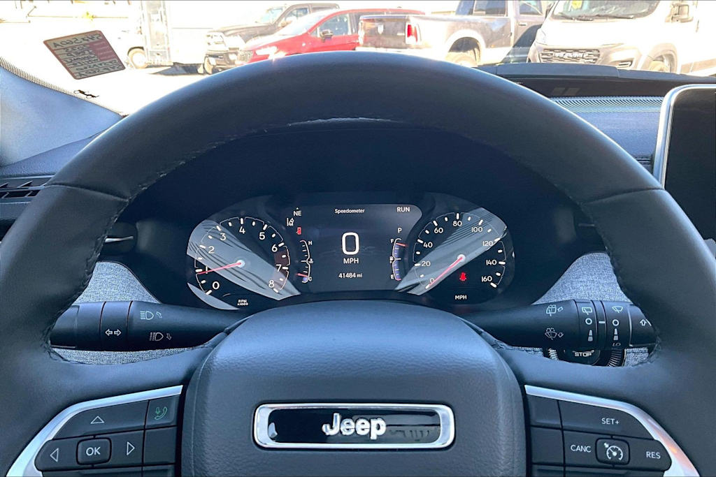 Thumbnail: 2025 Jeep Compass - 17