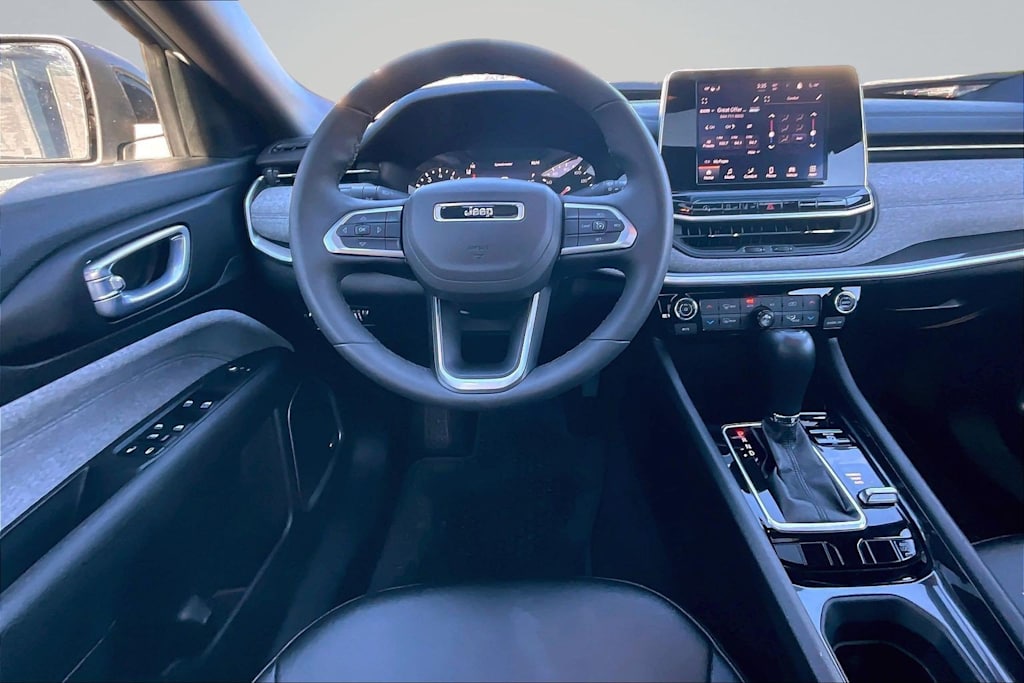 Thumbnail: 2025 Jeep Compass - 14