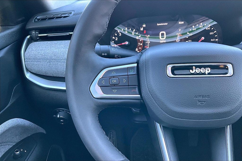 Thumbnail: 2025 Jeep Compass - 24