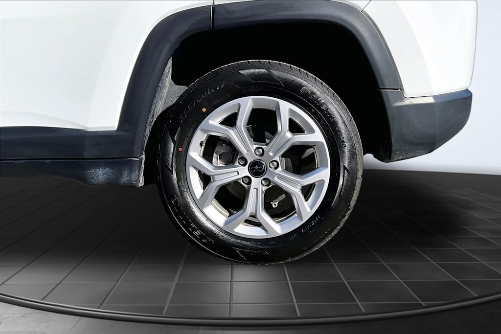 Thumbnail: 2025 Jeep Compass - 34