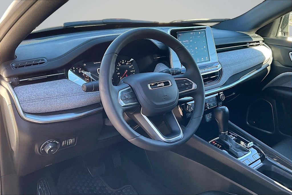 Thumbnail: 2025 Jeep Compass - 2