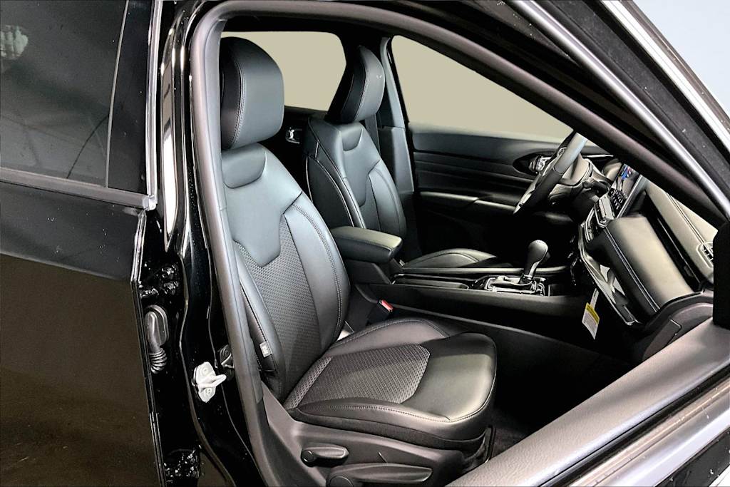 Thumbnail: 2026 Jeep Compass - 21