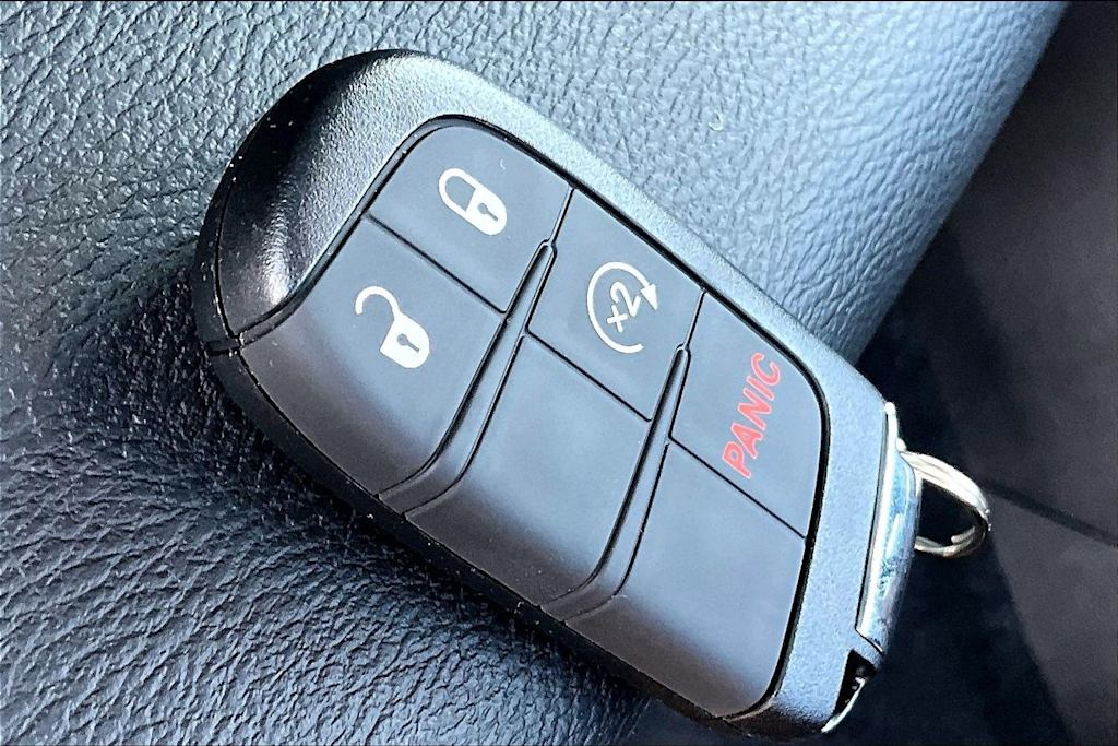 Thumbnail: 2026 Jeep Compass - 20