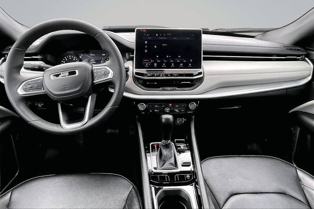 Thumbnail: 2025 Jeep Compass - 10