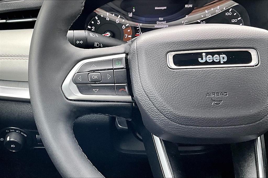 Thumbnail: 2025 Jeep Compass - 24