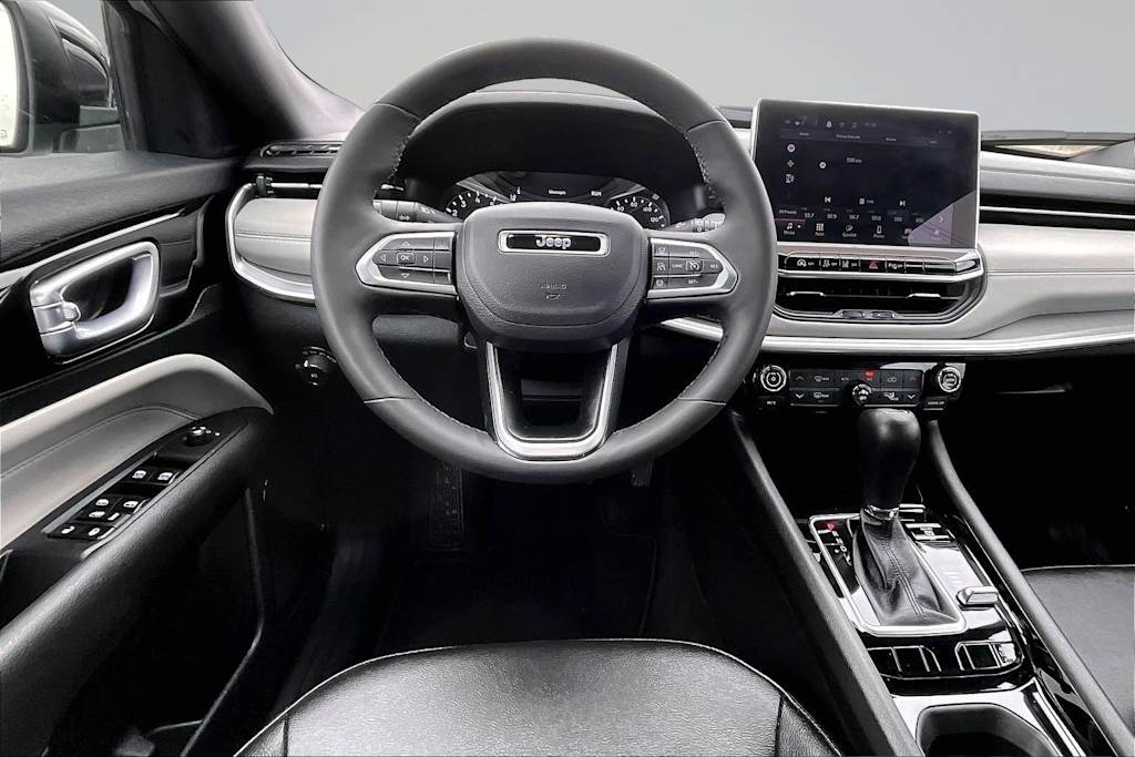 Thumbnail: 2025 Jeep Compass - 14