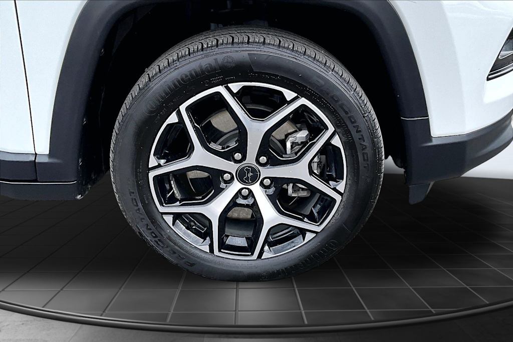 Thumbnail: 2025 Jeep Compass - 33