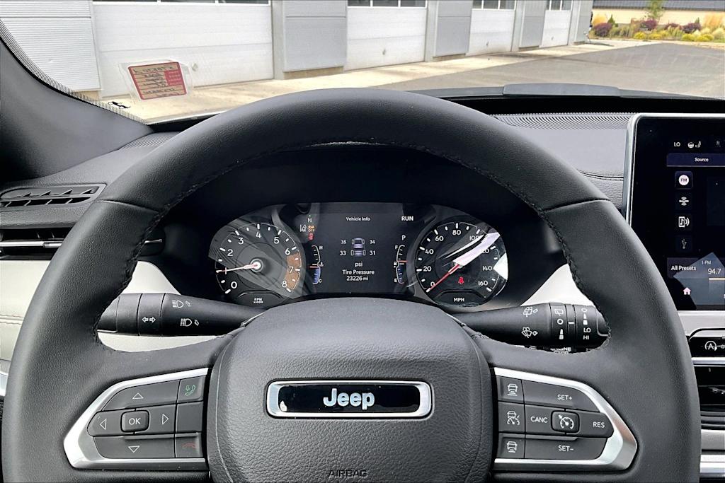 Thumbnail: 2025 Jeep Compass - 15