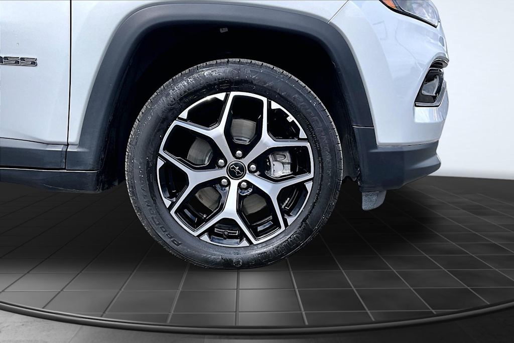 Thumbnail: 2025 Jeep Compass - 34