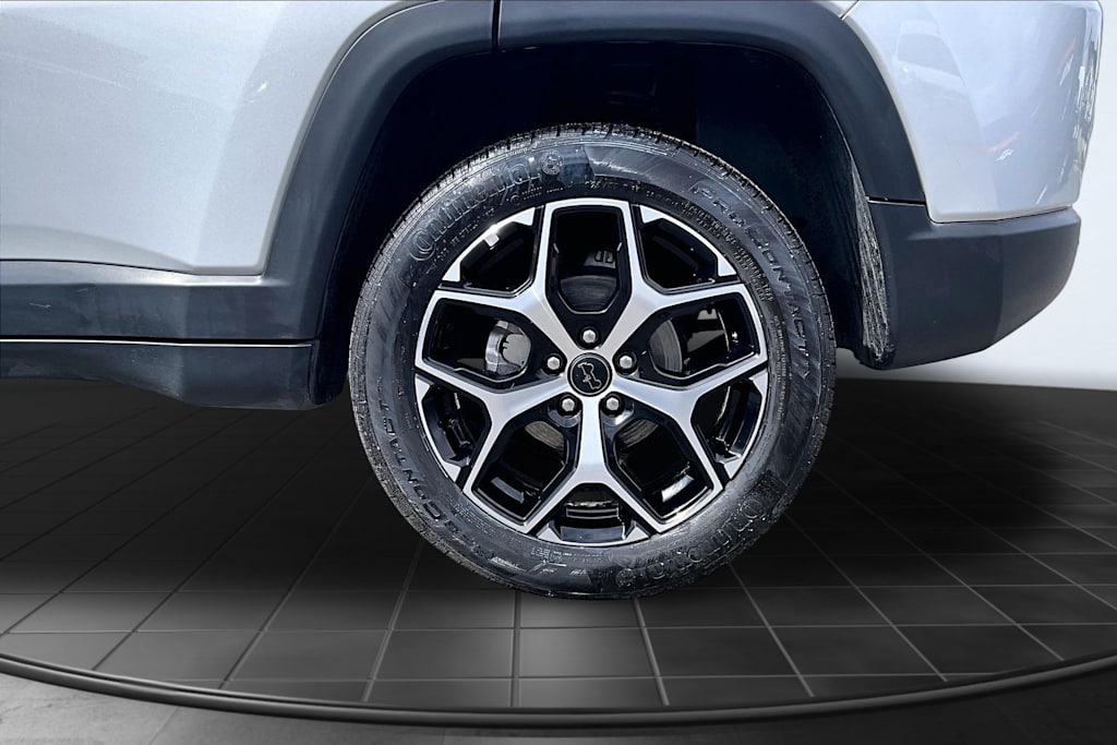 Thumbnail: 2025 Jeep Compass - 35