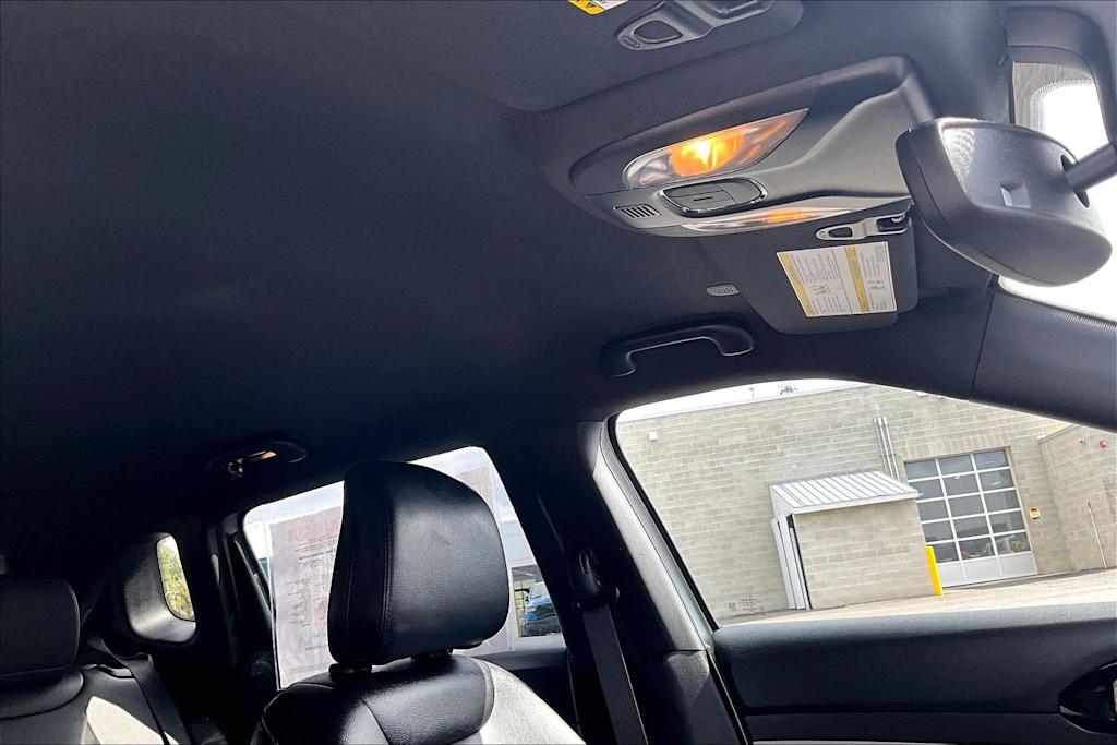 Thumbnail: 2025 Jeep Compass - 30