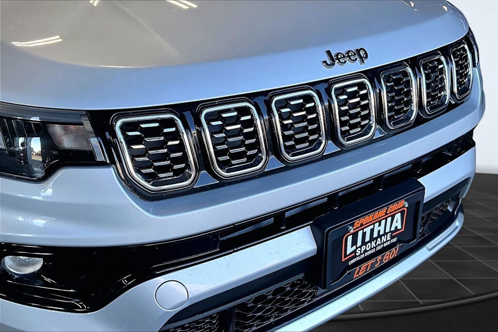 Thumbnail: 2025 Jeep Compass - 33