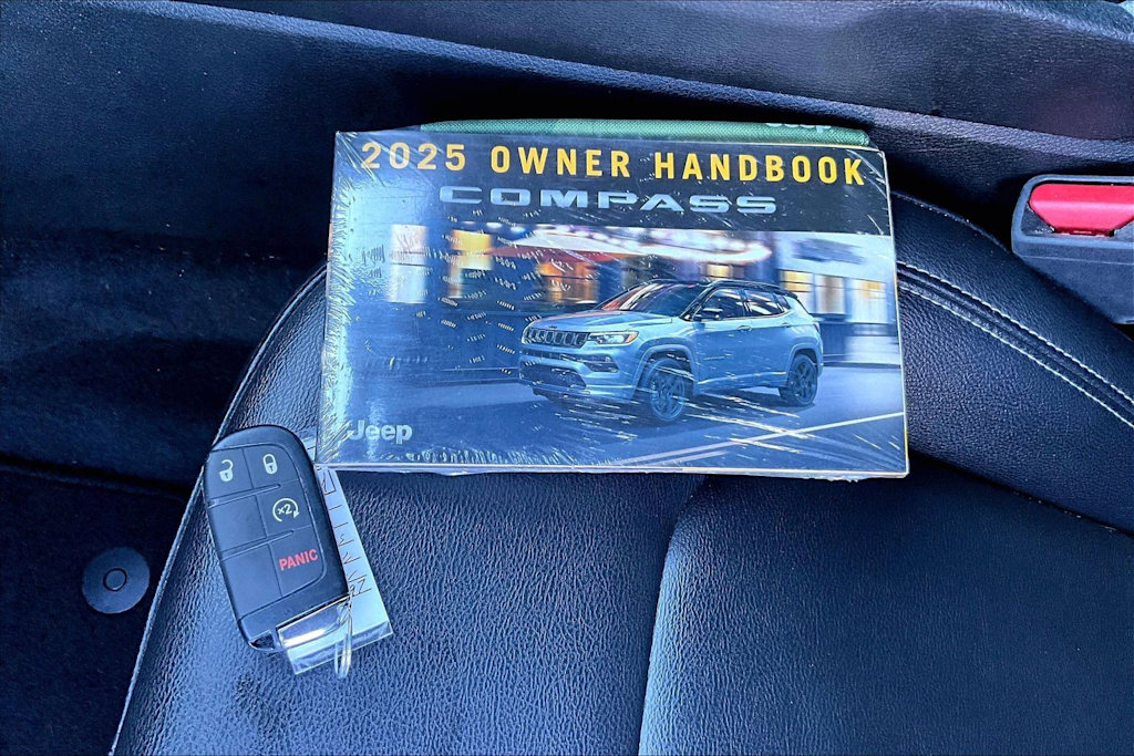 Thumbnail: 2025 Jeep Compass - 21