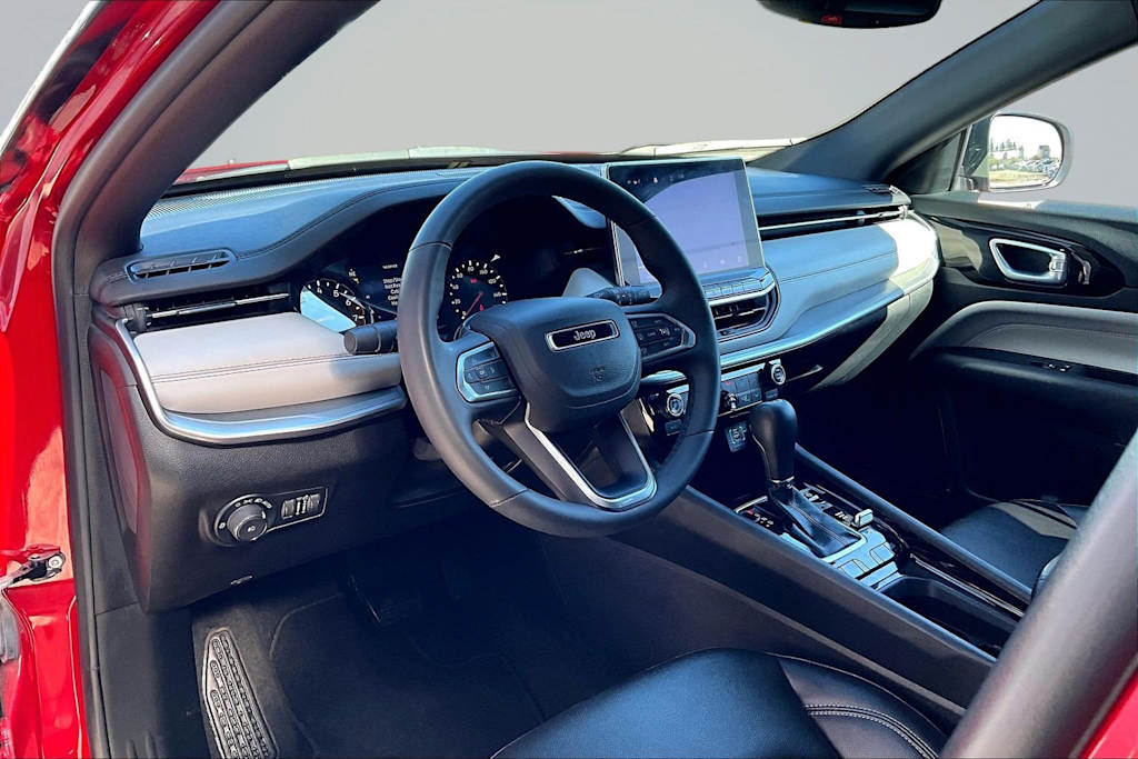 Thumbnail: 2025 Jeep Compass - 2