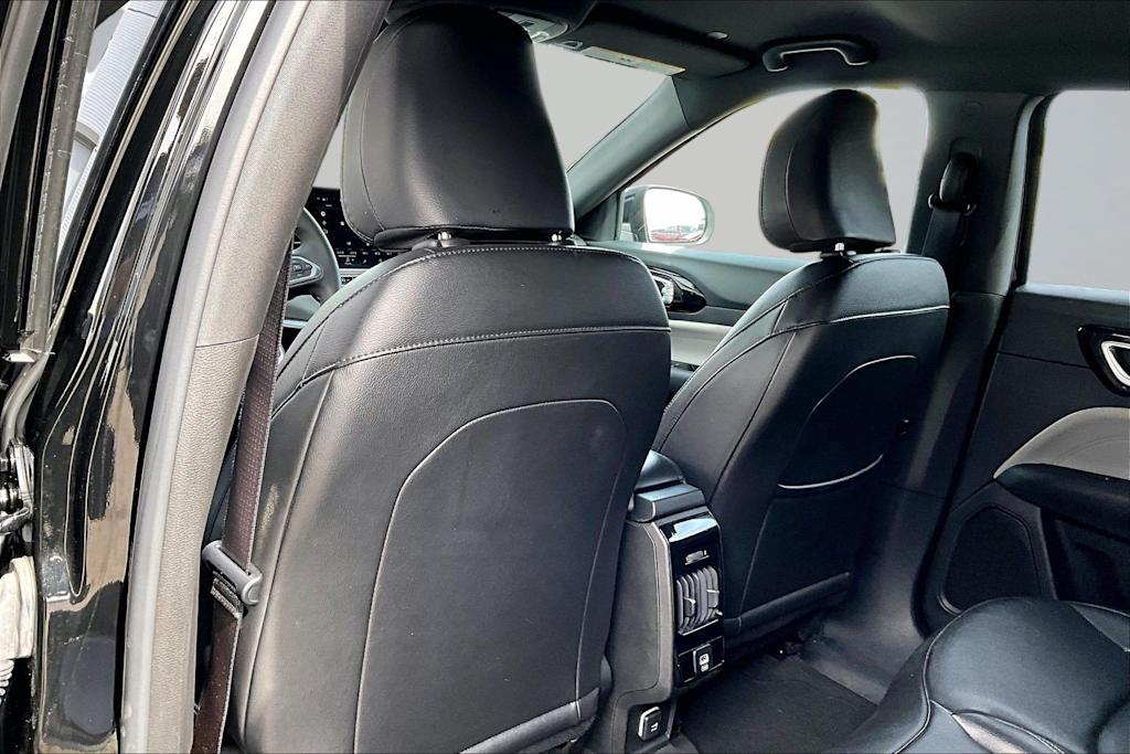 Thumbnail: 2025 Jeep Compass - 13
