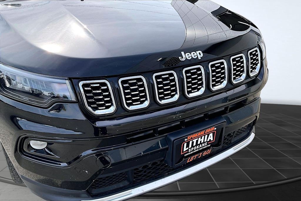 Thumbnail: 2025 Jeep Compass - 33