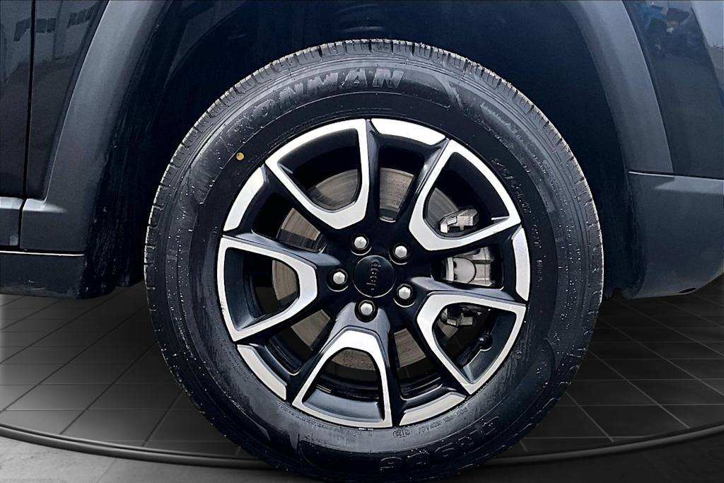 Thumbnail: 2024 Jeep Compass - 33