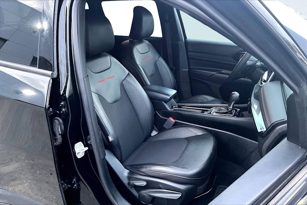 Thumbnail: 2024 Jeep Compass - 12