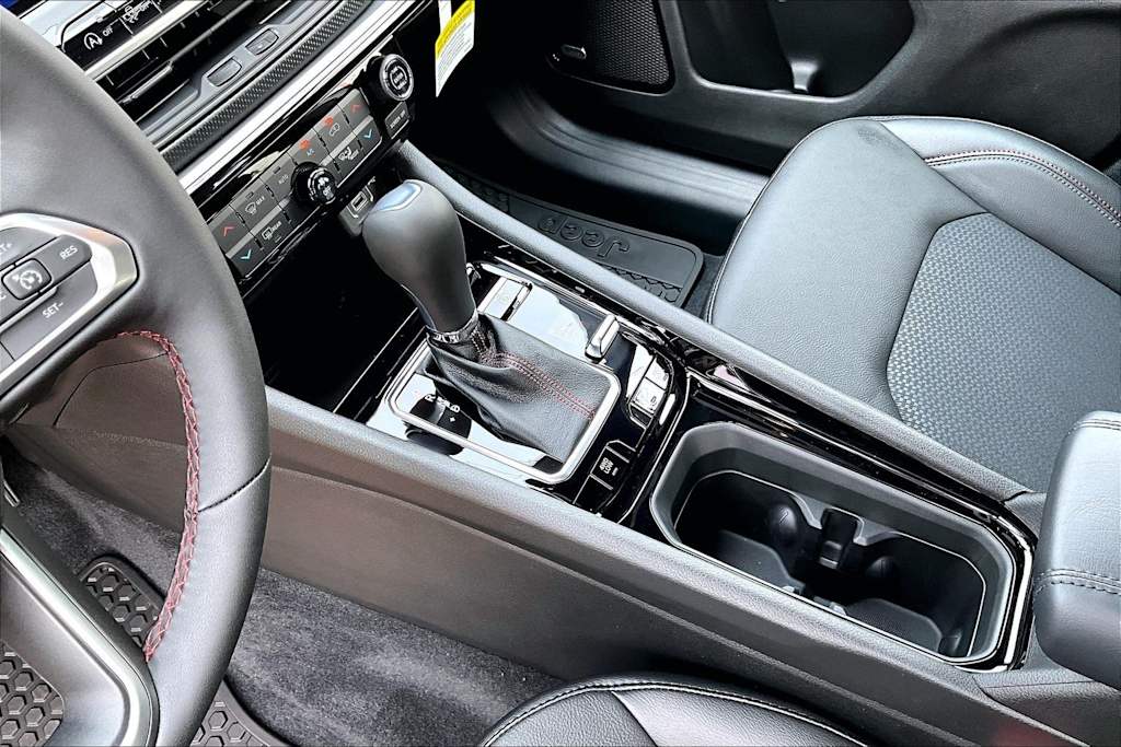 Thumbnail: 2026 Jeep Compass - 15