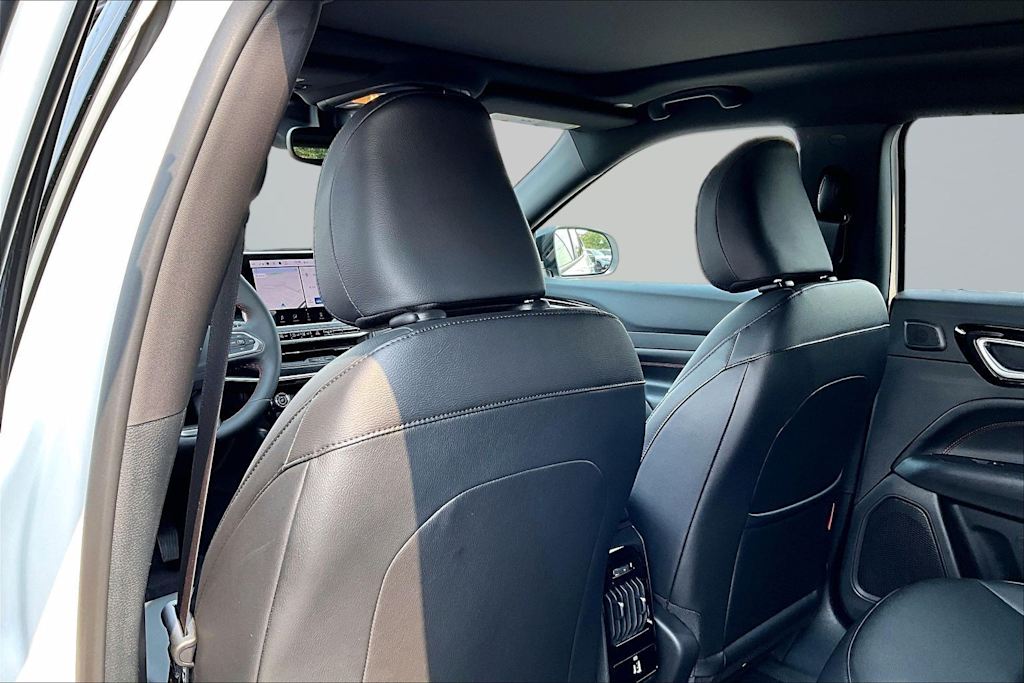 Thumbnail: 2026 Jeep Compass - 11