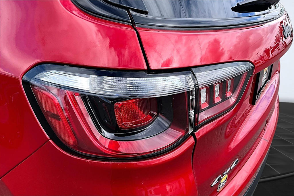 Thumbnail: 2025 Jeep Compass - 32