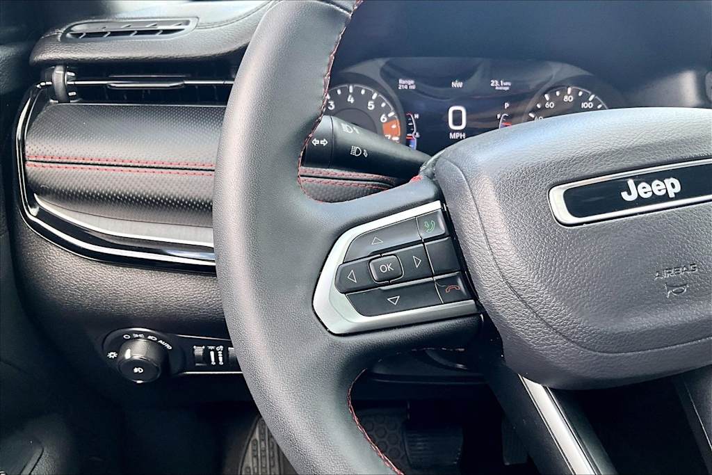Thumbnail: 2025 Jeep Compass - 25