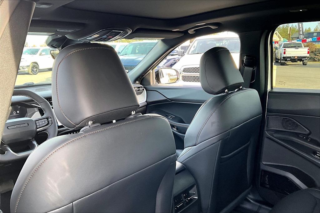 Thumbnail: 2026 Jeep Cherokee - 12