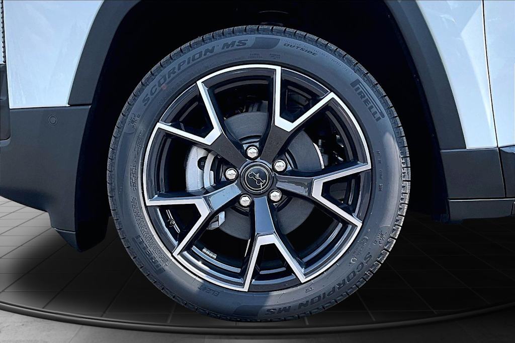 Thumbnail: 2026 Jeep Cherokee - 8