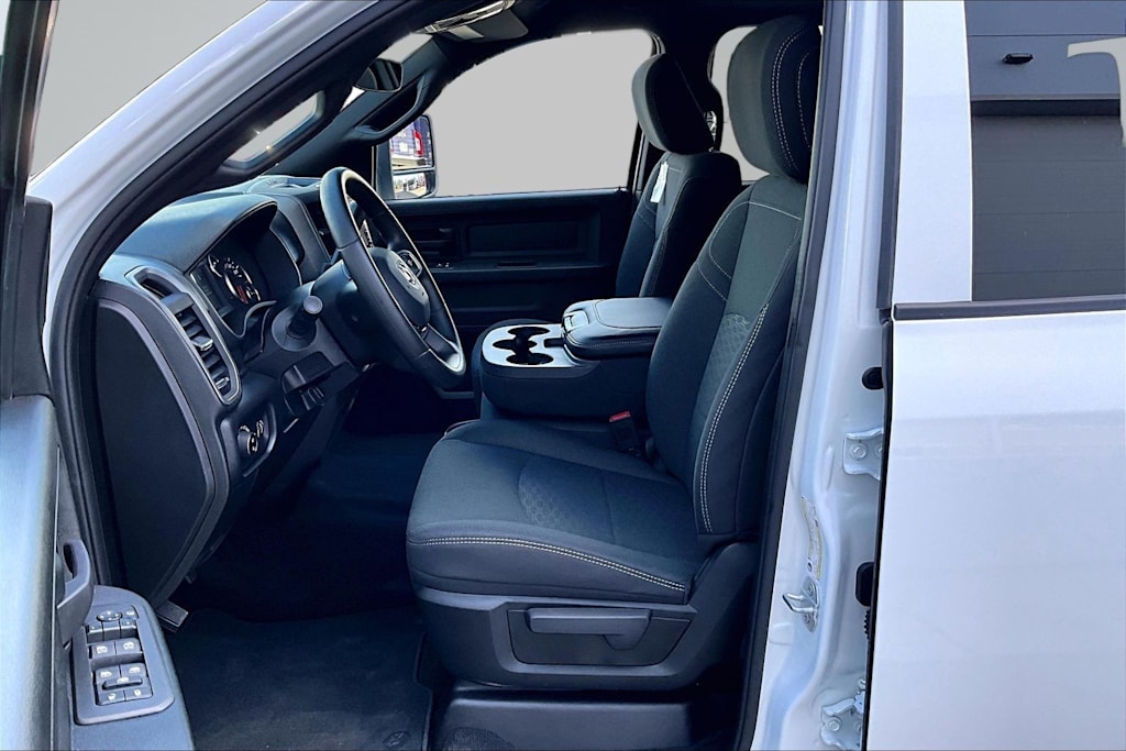 Thumbnail: 2026 RAM 2500 - 9