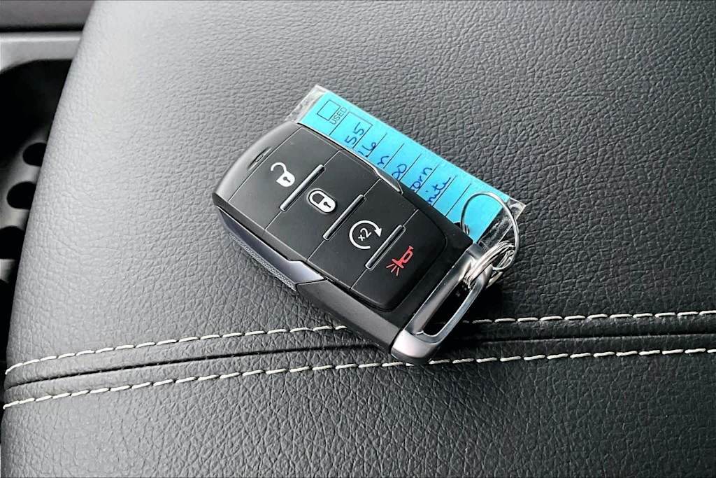 Thumbnail: 2026 RAM 3500 - 19