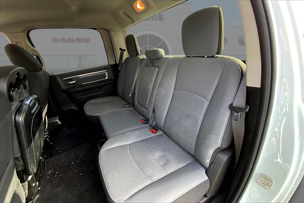 2023 RAM 1500 SLT 30