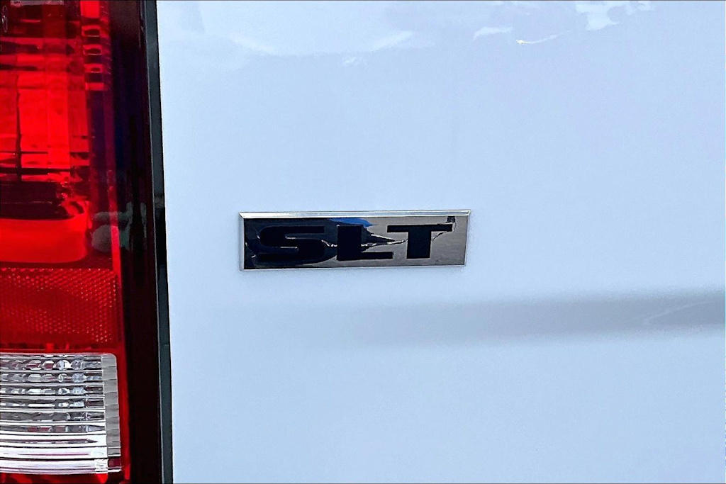 Thumbnail: 2023 RAM 1500 - 7