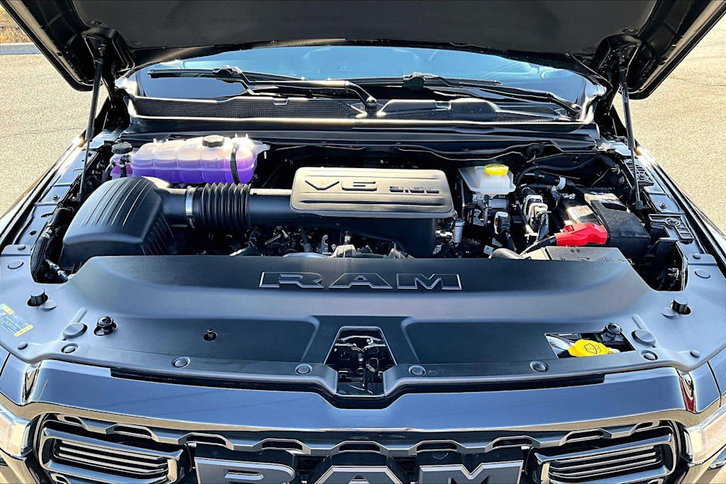 Thumbnail: 2026 RAM 1500 - 9