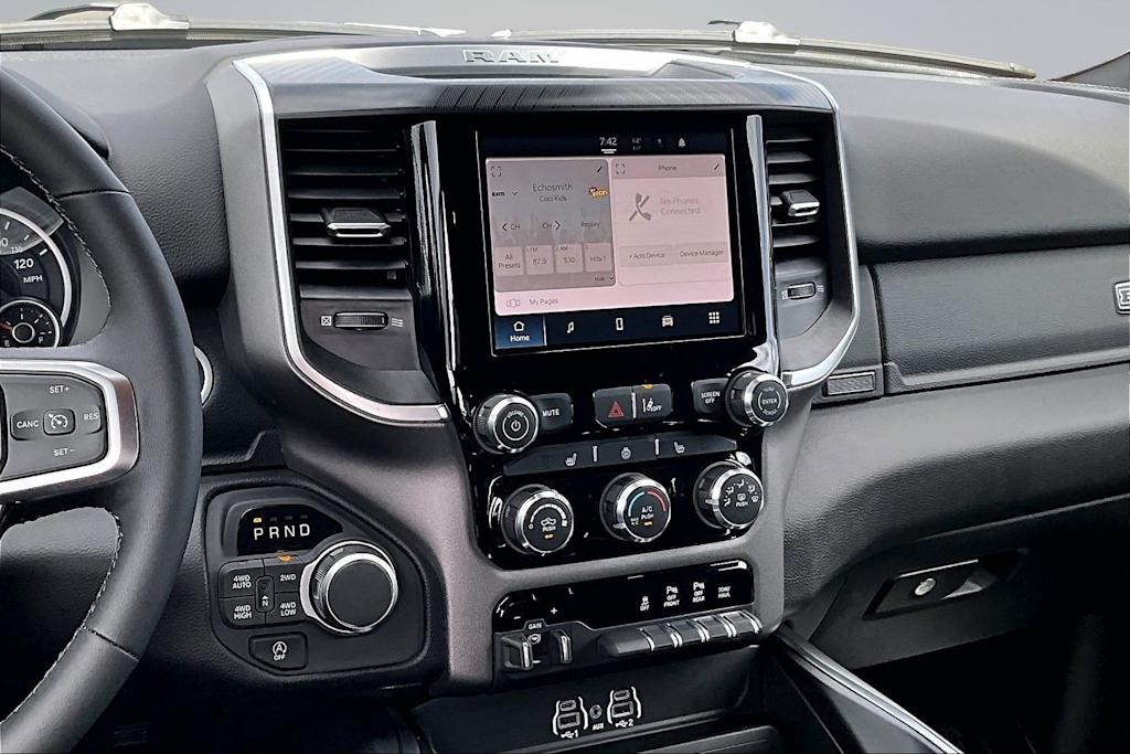 Thumbnail: 2026 RAM 1500 - 15
