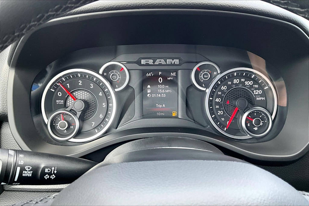 Thumbnail: 2026 RAM 1500 - 17