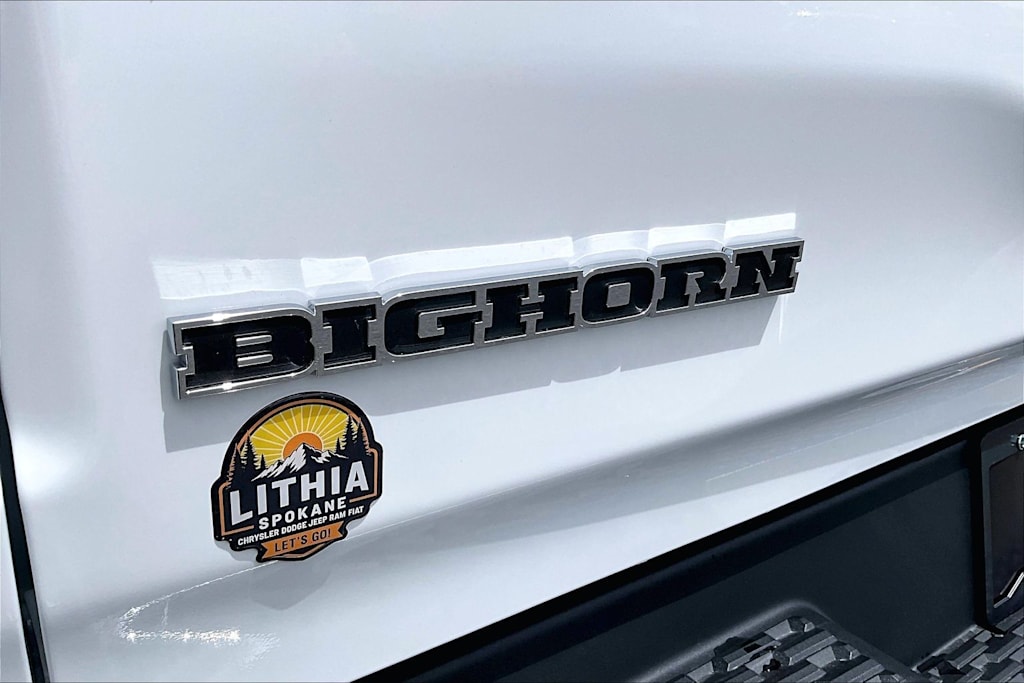 Thumbnail: 2026 RAM 1500 - 7