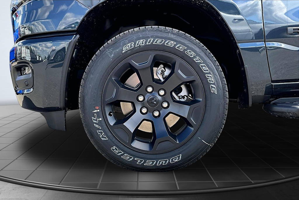 Thumbnail: 2026 RAM 1500 - 8