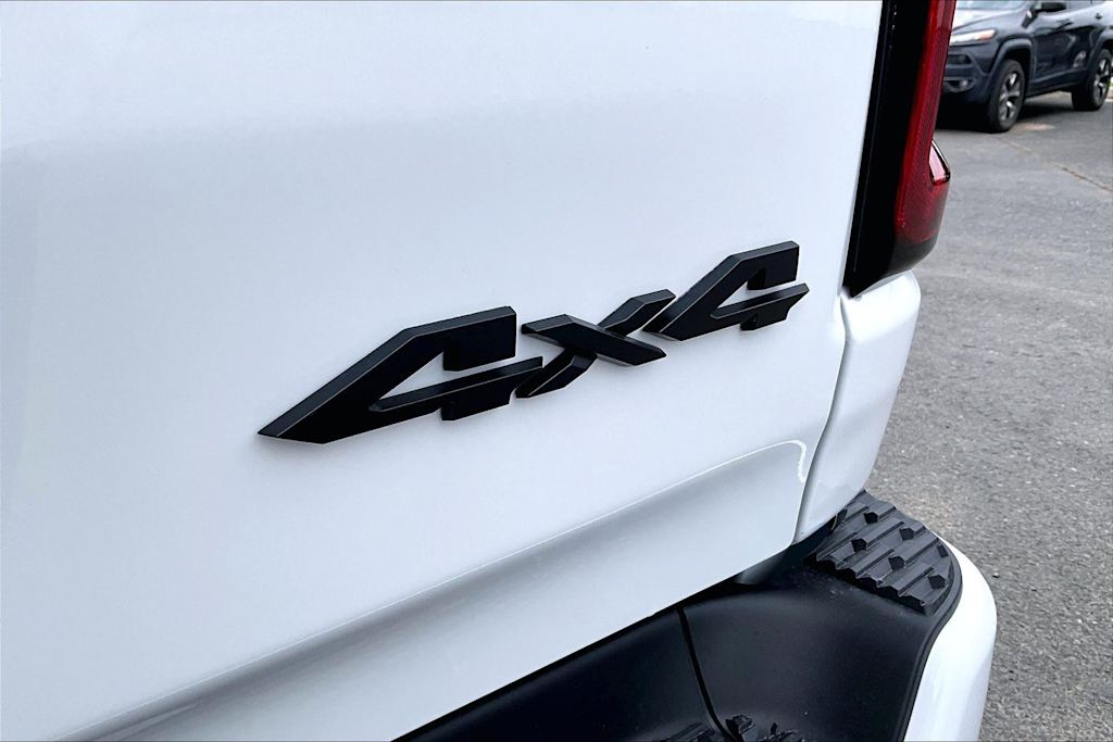 Thumbnail: 2026 RAM 1500 - 7