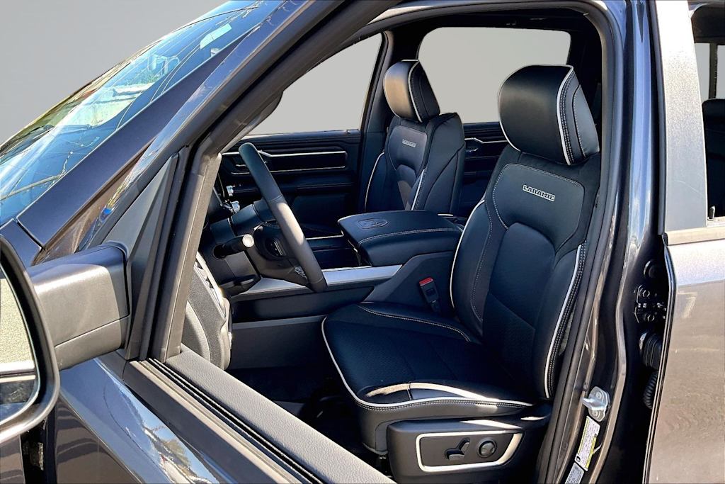 Thumbnail: 2026 RAM 1500 - 10