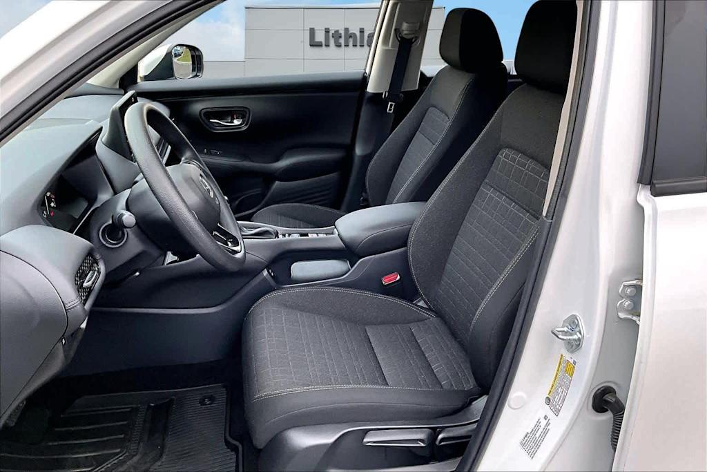 Thumbnail: 2025 Honda HR-V - 11