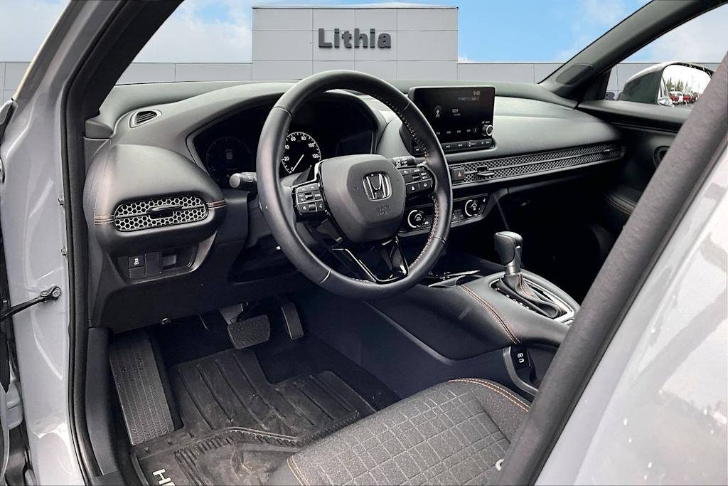 Thumbnail: 2025 Honda HR-V - 2